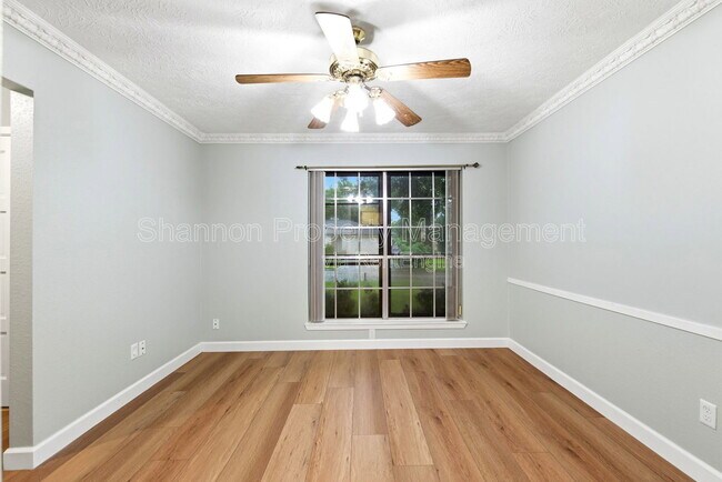 Building Photo - 6009 Leafwood Cir