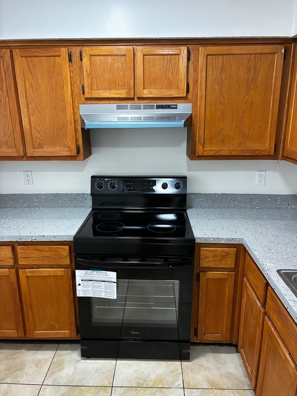 Building Photo - 1222 Westdale Dr