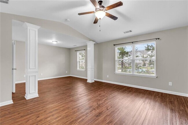 Building Photo - 1543 Creek Bend Ln NW