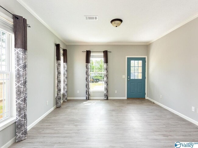 Building Photo - 334 Clutts Rd