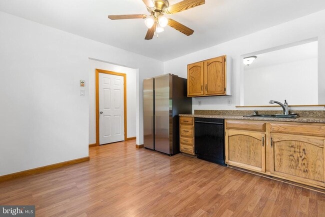 Building Photo - 172 Stirling Ct