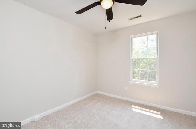 Building Photo - 3802 Koval Ln
