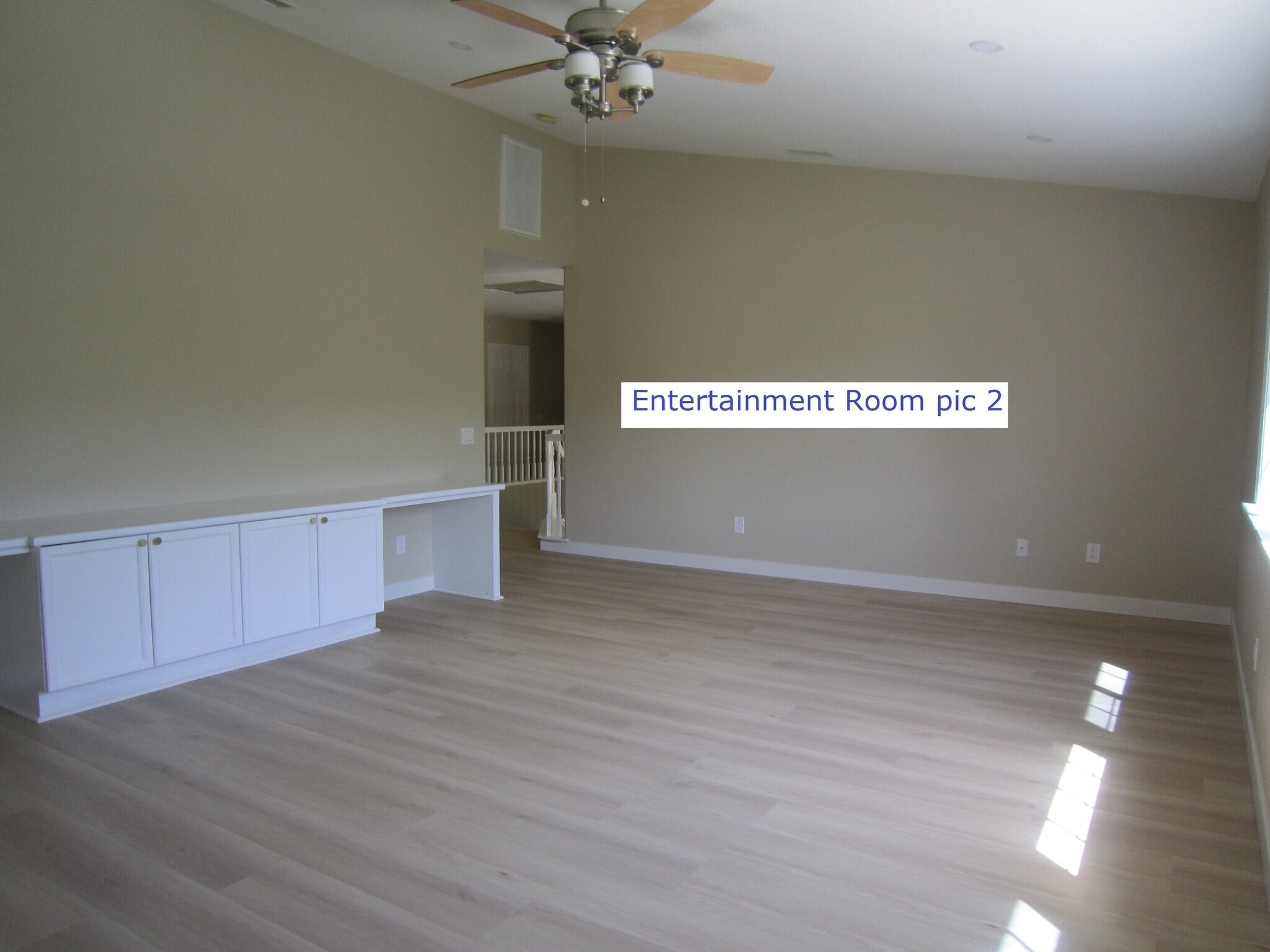 Building Photo - 1181 Kestrel Cir