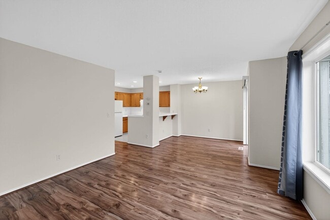 Building Photo - 42016 NW Barton Ct