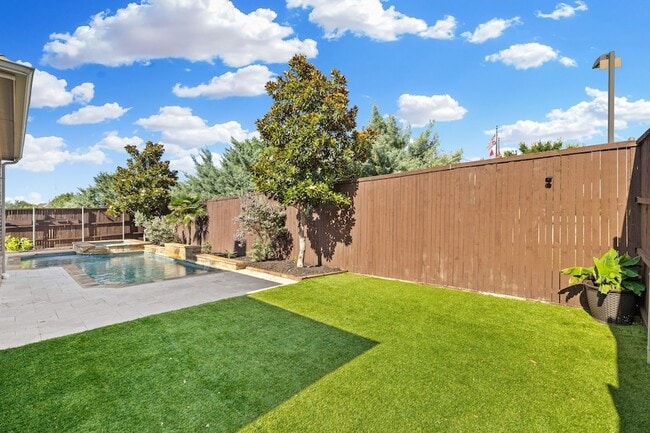 Building Photo - 7944 Cherry Springs Ct
