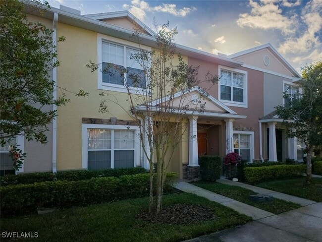 Building Photo - 1044 Sleepy Oak Dr