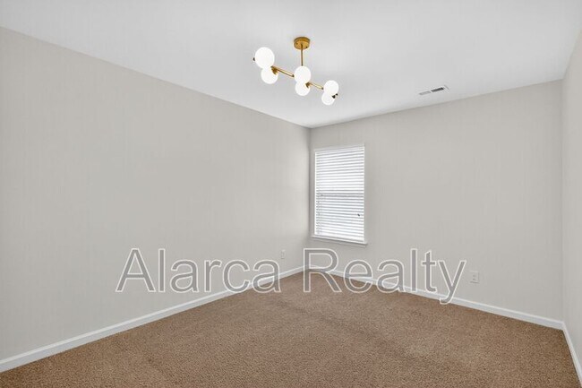 Building Photo - 4019 John Dale Ln