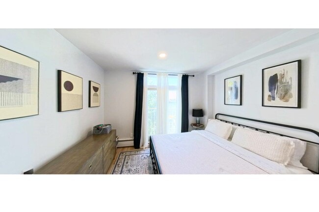 Building Photo - 207 Shearwater Ct W
