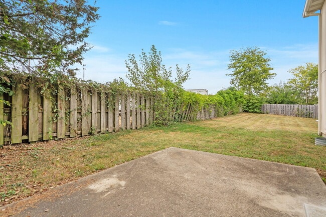 Building Photo - 719 E Watermill Cir