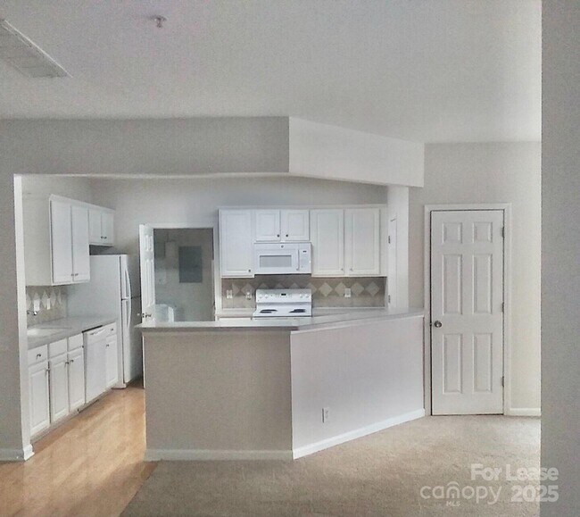 Building Photo - 3232 Margellina Drive