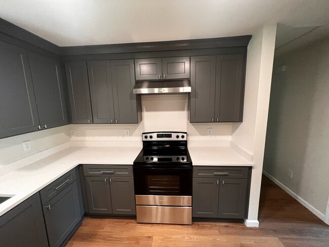 Building Photo - 3025 Barrett Ct