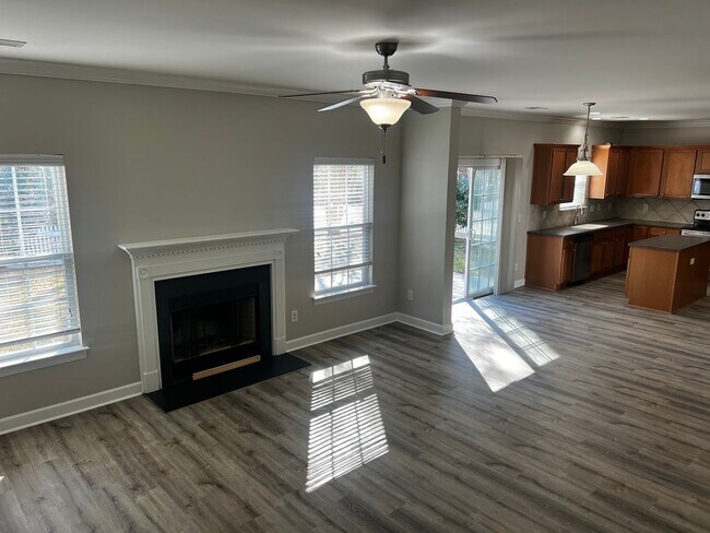 Building Photo - AVAILABLE NOW IN BRIGHTON WOODS!