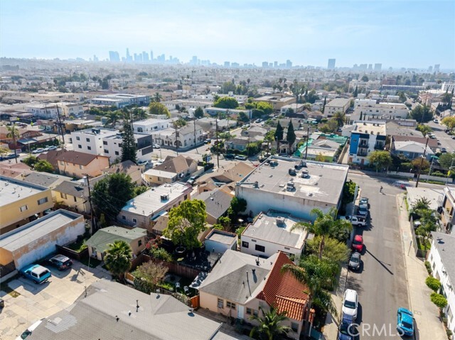 Building Photo - 5253 Fountain Ave