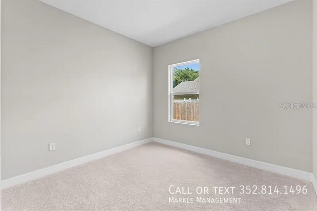 Building Photo - 9393 SE 158th Pl