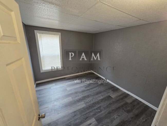 Building Photo - 1208 59th St