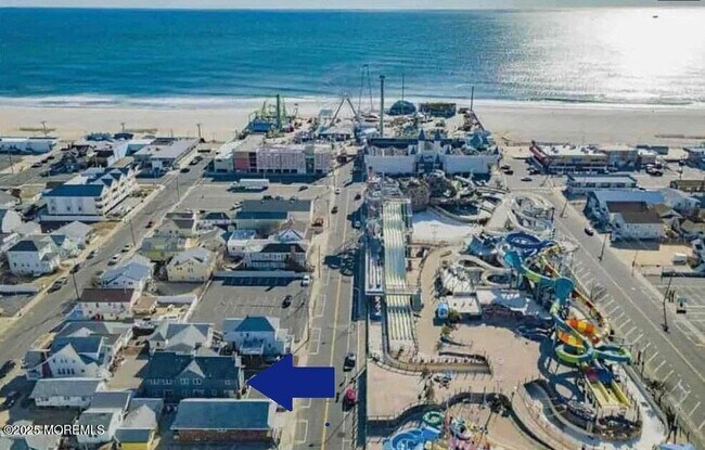 Building Photo - 62-64 Sherman Ave