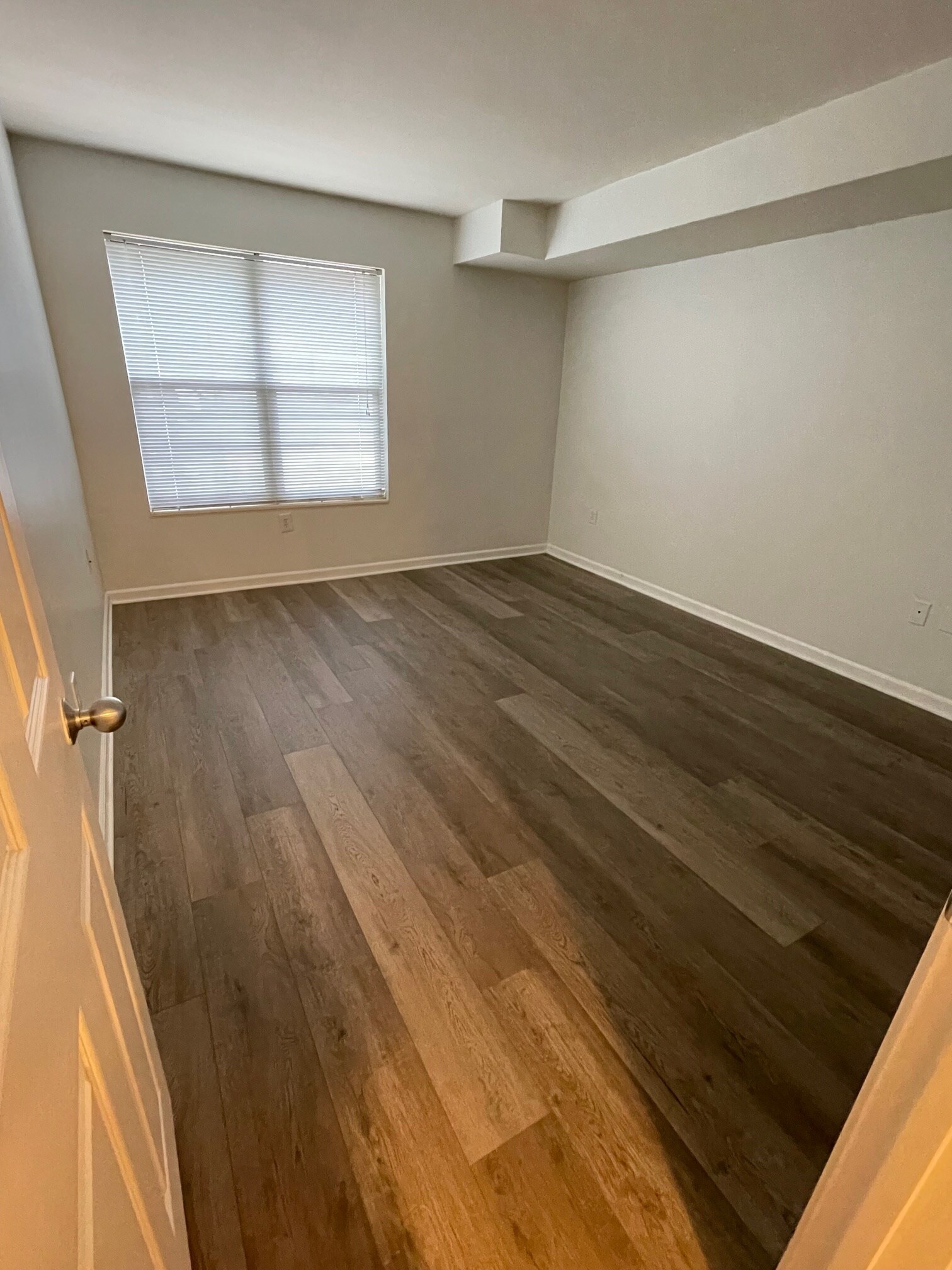 Building Photo - 935 Washington St