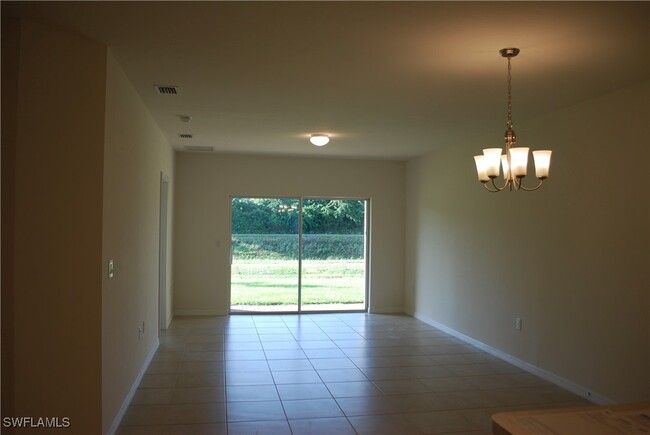 Building Photo - 10736 Crossback Ln