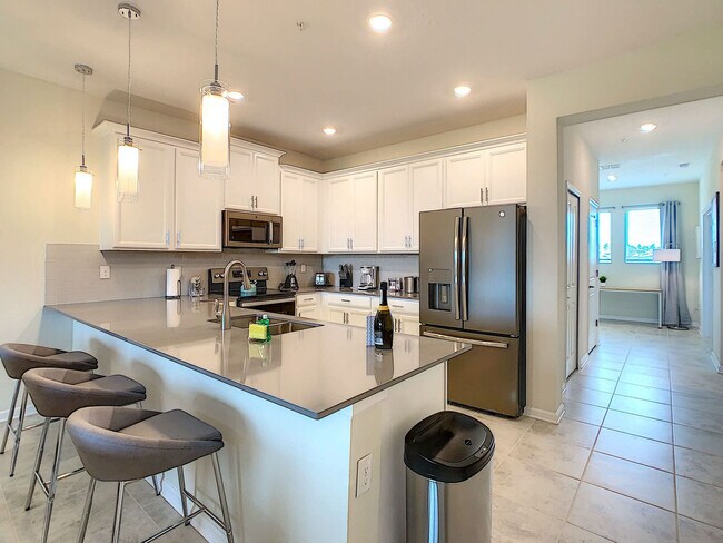 Building Photo - 741 Ocean Course Ave