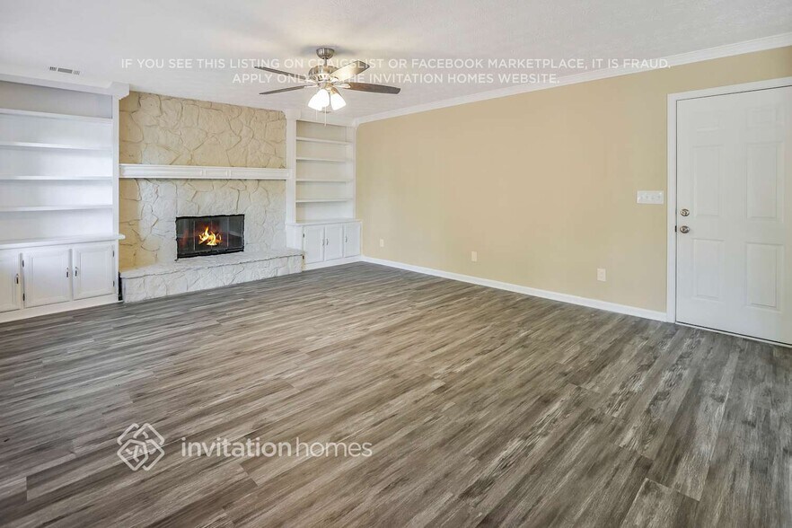 Building Photo - 806 Alta Ct