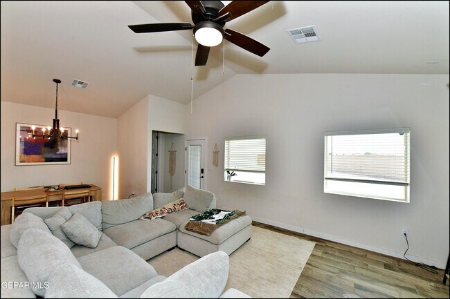 Building Photo - 11182 Blazing Star Pl