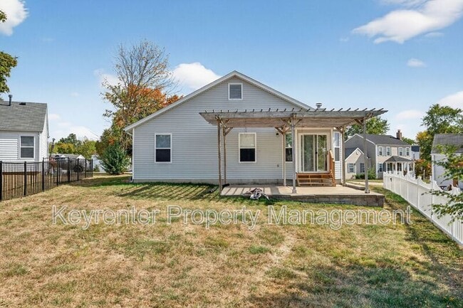 Building Photo - 220 Pheasant Point Blvd