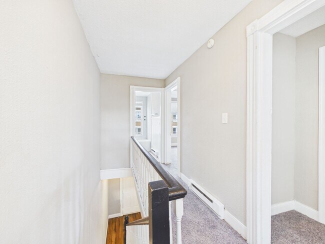Building Photo - 207 Wellford St