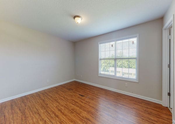 Building Photo - 1427 Lantana Ln NW