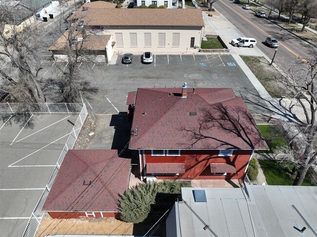 Building Photo - 108 N Mt Vernon Ave