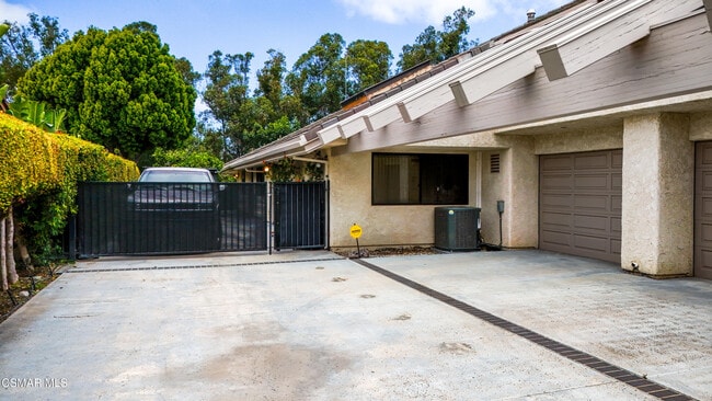 Building Photo - 31 Alviso Dr