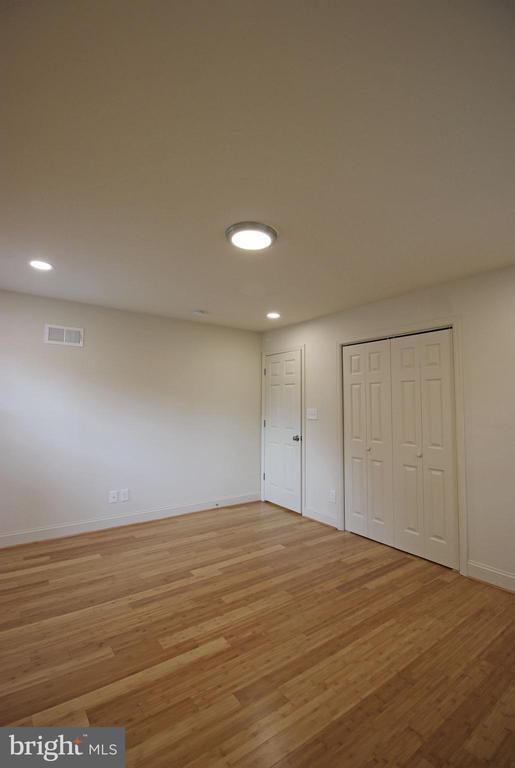 Building Photo - 5609 5th St S