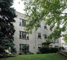 Building Photo - Muhlenberg Lakeview Apartments