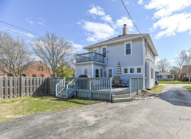 Building Photo - 3717 S 56th St