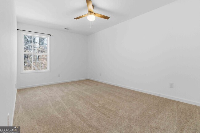 Building Photo - 6938 Shadow Ridge Ln