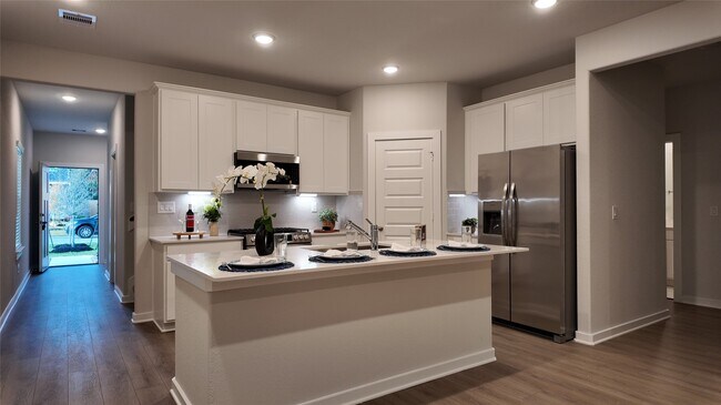 Building Photo - 8519 Blueberry Ash St