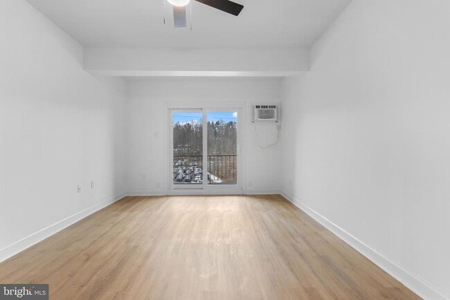 Building Photo - 4930 West Chester Pike