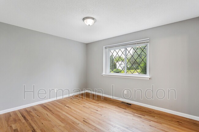 Building Photo - 11866 Colby Chase Rd