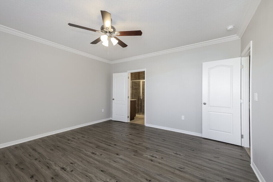 Building Photo - 2270 Canyon Breeze Ave