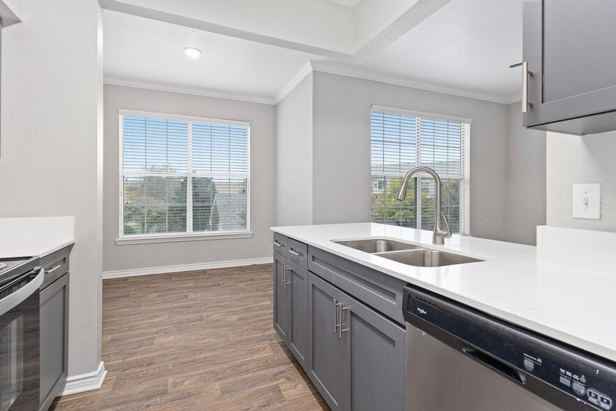 Bella Ruscello 250 E Highway 67 Duncanville TX 75137 Apartment Finder