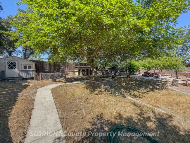Building Photo - AVAILABLE MAY - Atascadero Home with Backyard Oasis + Bonus Office