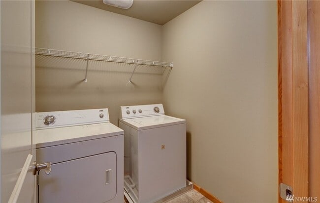 Building Photo - 6274 Kona Ct