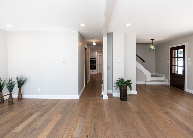 Building Photo - Cozy Home Centrally located Colorado Sprin...