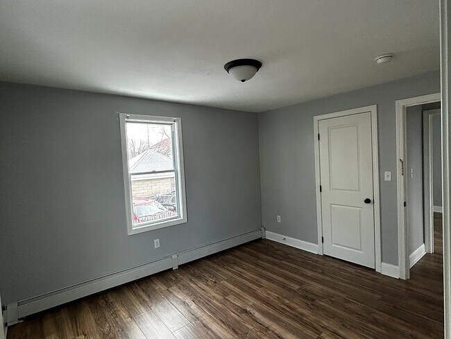 Building Photo - 45 Fuller Ave