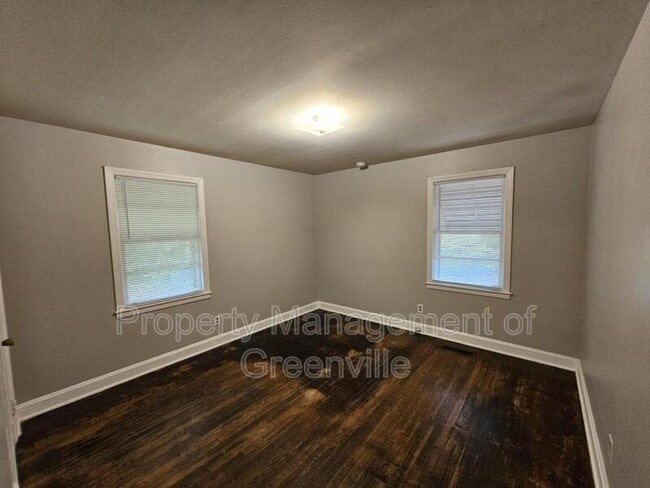 Building Photo - 6 Prosperity Ave