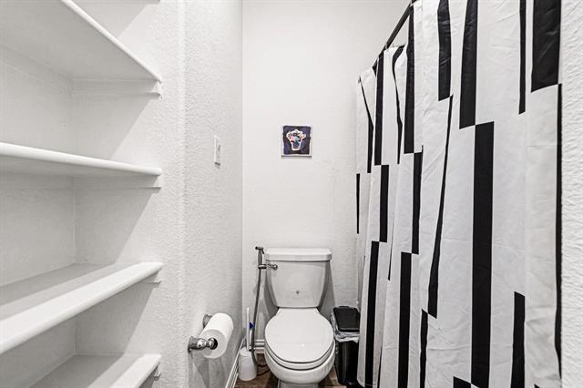 Building Photo - 1120 Water Canna Dr