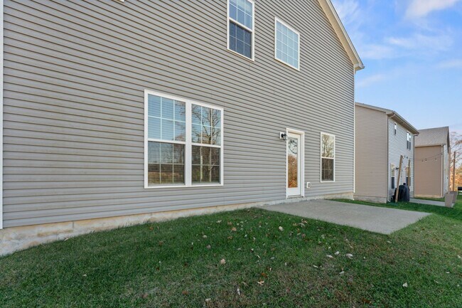 Building Photo - Stunning 4-Bedroom Home with Serene Pond Views