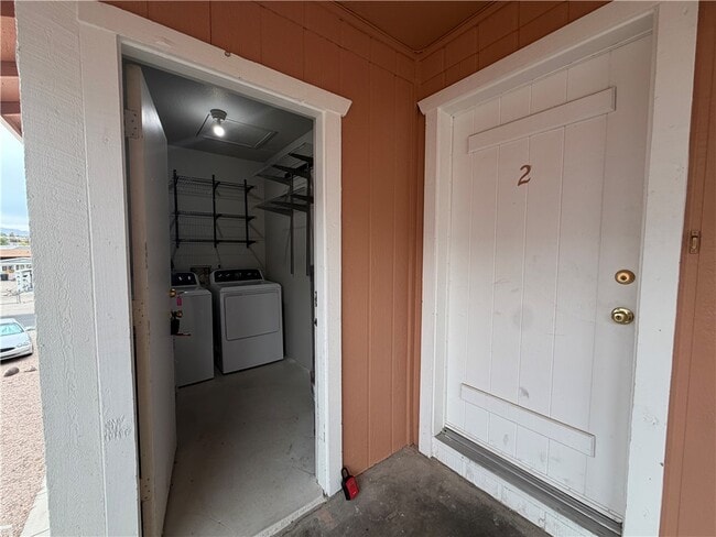 Building Photo - 1575 Monte Vista Dr