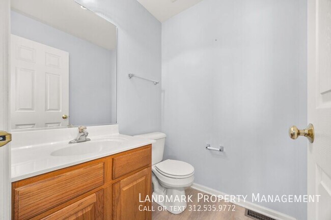 Building Photo - 24011 Walnut Cir