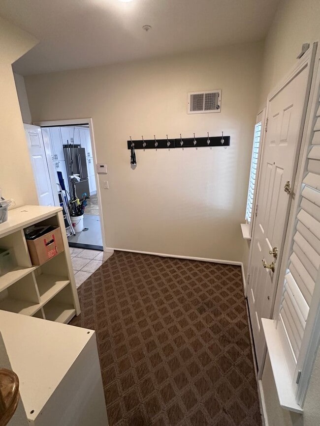 Building Photo - $5,500/month – Spacious Daly City Home for Rent