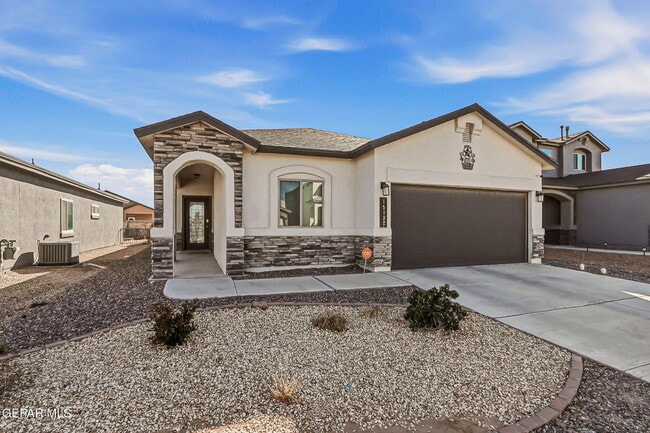 Building Photo - 15132 Purpose Ave